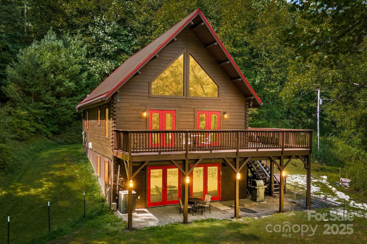 6018 Meadow Fork Rd., Hot Springs, NC 28743