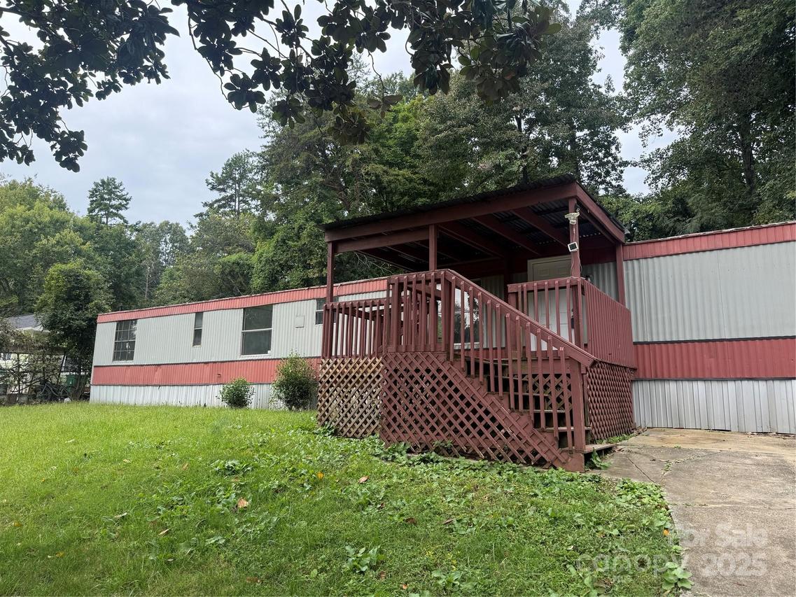 7821 Bondhaven Dr., Charlotte, NC 28215