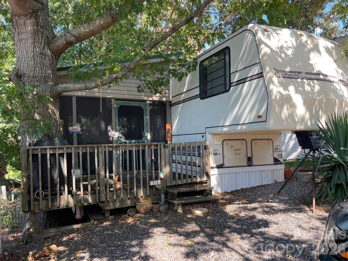 112 Deerfield Dr. #185B, New London, NC 28127