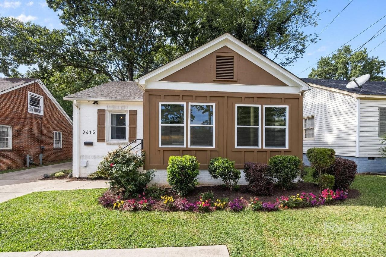 3615 The Plz., Charlotte, NC 28205