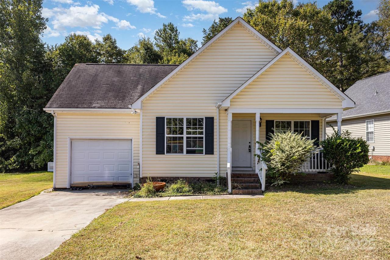 1001 Loch Lomond Cir., Concord, NC 28025