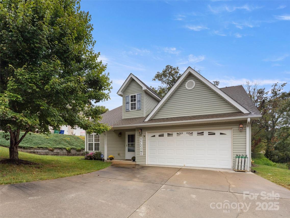 50 Ridgeland Ln., Asheville, NC 28805