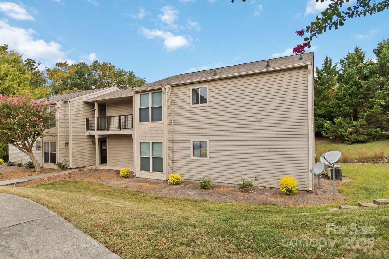 11001 Running Ridge Rd., Charlotte, NC 28226