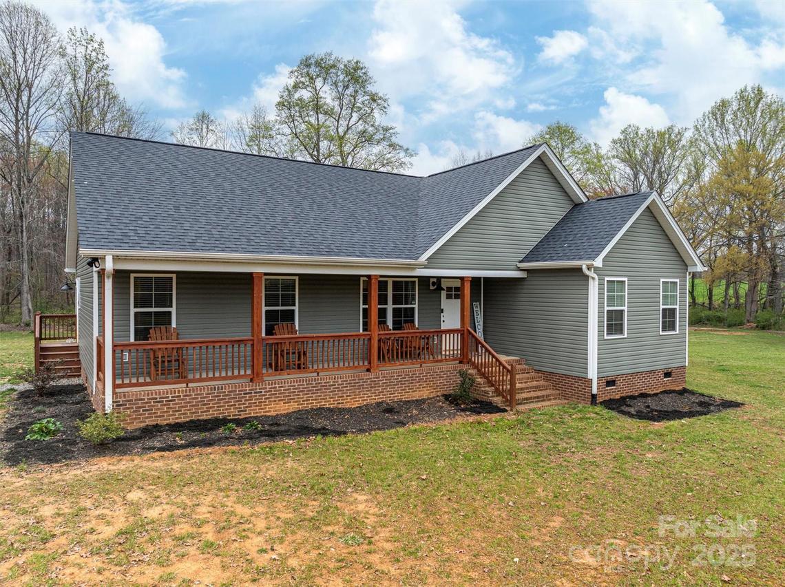 7430 Houser Farm Rd., Vale, NC 28168