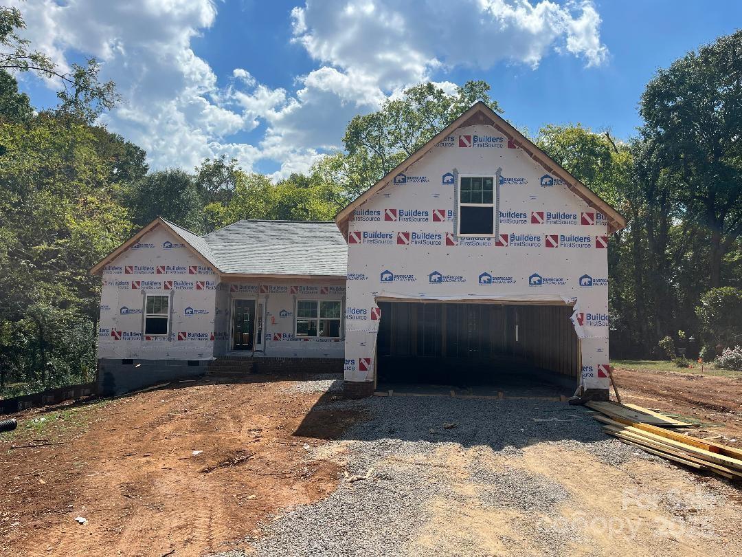 5807 Monticello Dr., Concord, NC 28027