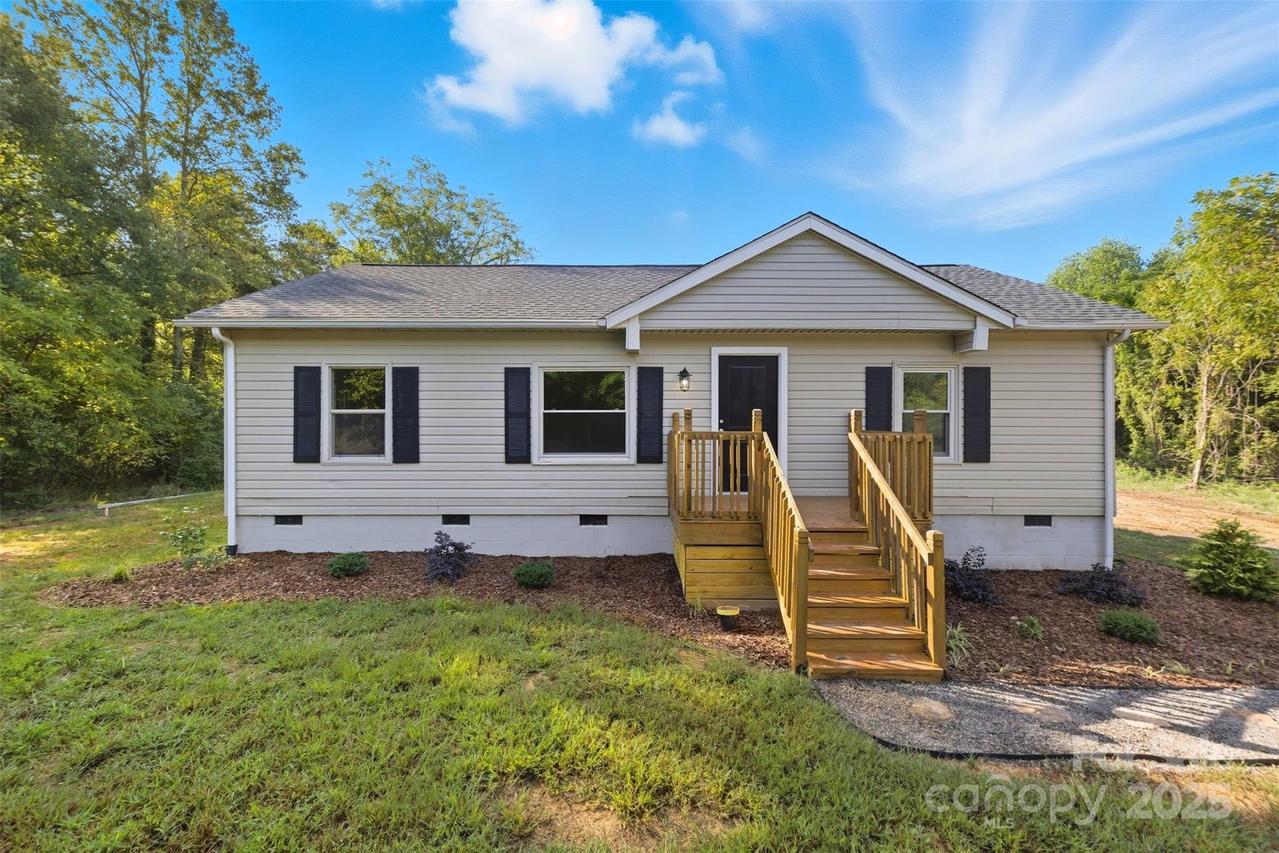856 High Shoals Church Rd., Mooresboro, NC 28114