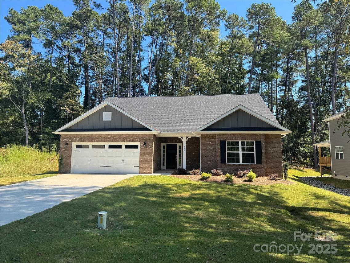 2914 Waterford Ln. #33A, Albemarle, NC 28001