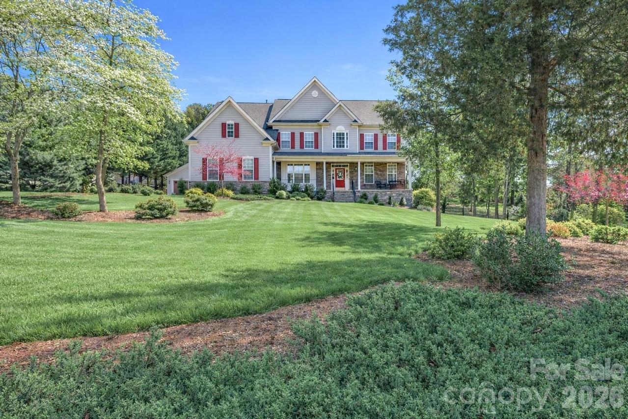 388 Cove Creek Loop, Mooresville, NC 28117
