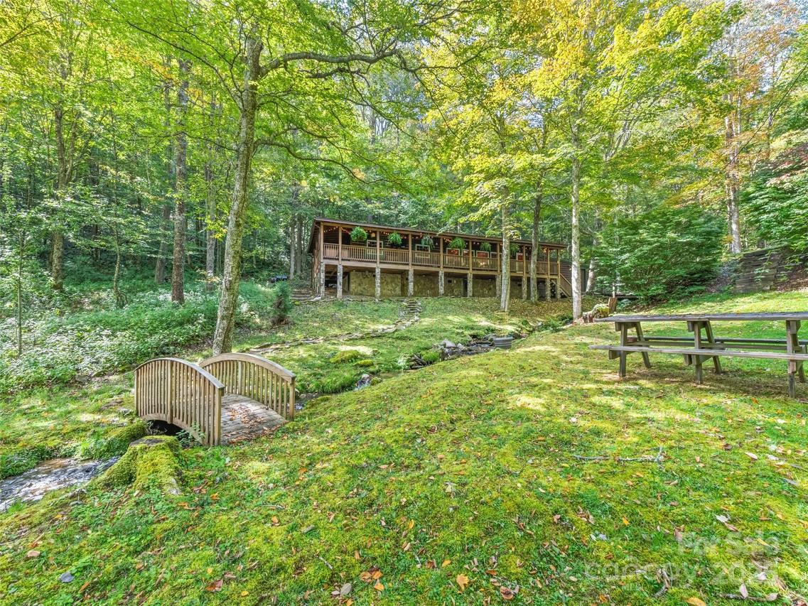 839 Wolf Laurel Dr., Maggie Valley, NC 28751