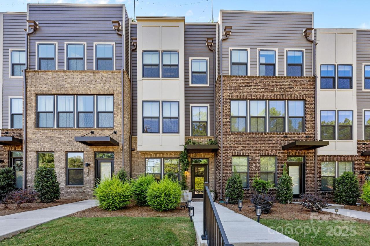 544 Billingsley Rd., Charlotte, NC 28211