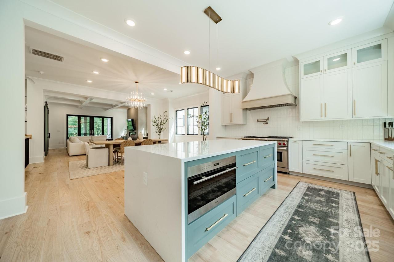 6121 Berryhill Towns Dr., Charlotte, NC 28270