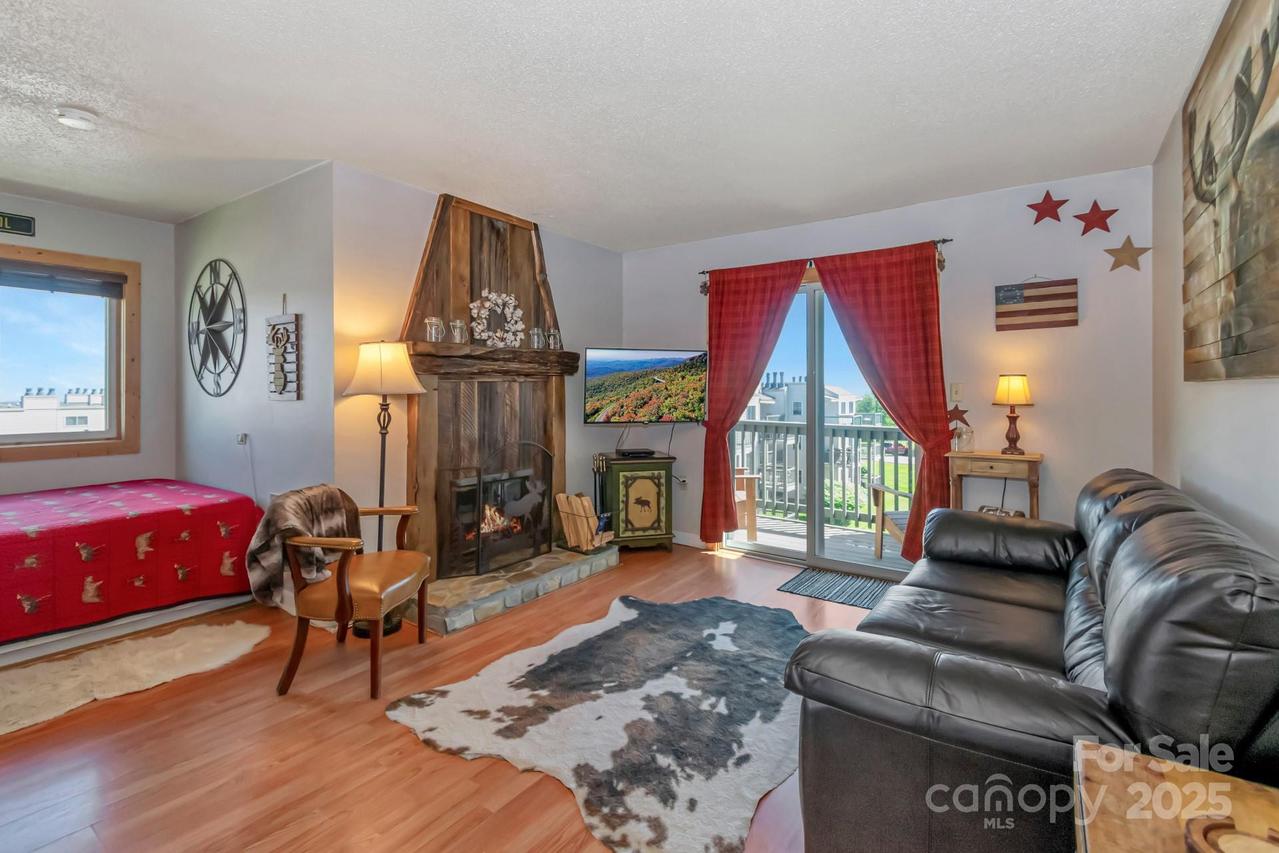 301 Pinnacle Inn Rd. #1301, Beech Mountain, NC 28604