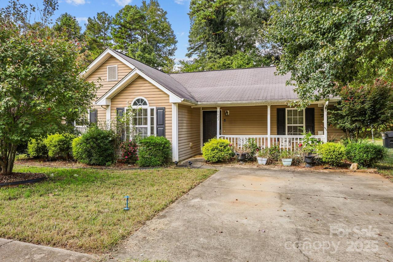 6623 Nevin Glen Dr., Charlotte, NC 28269