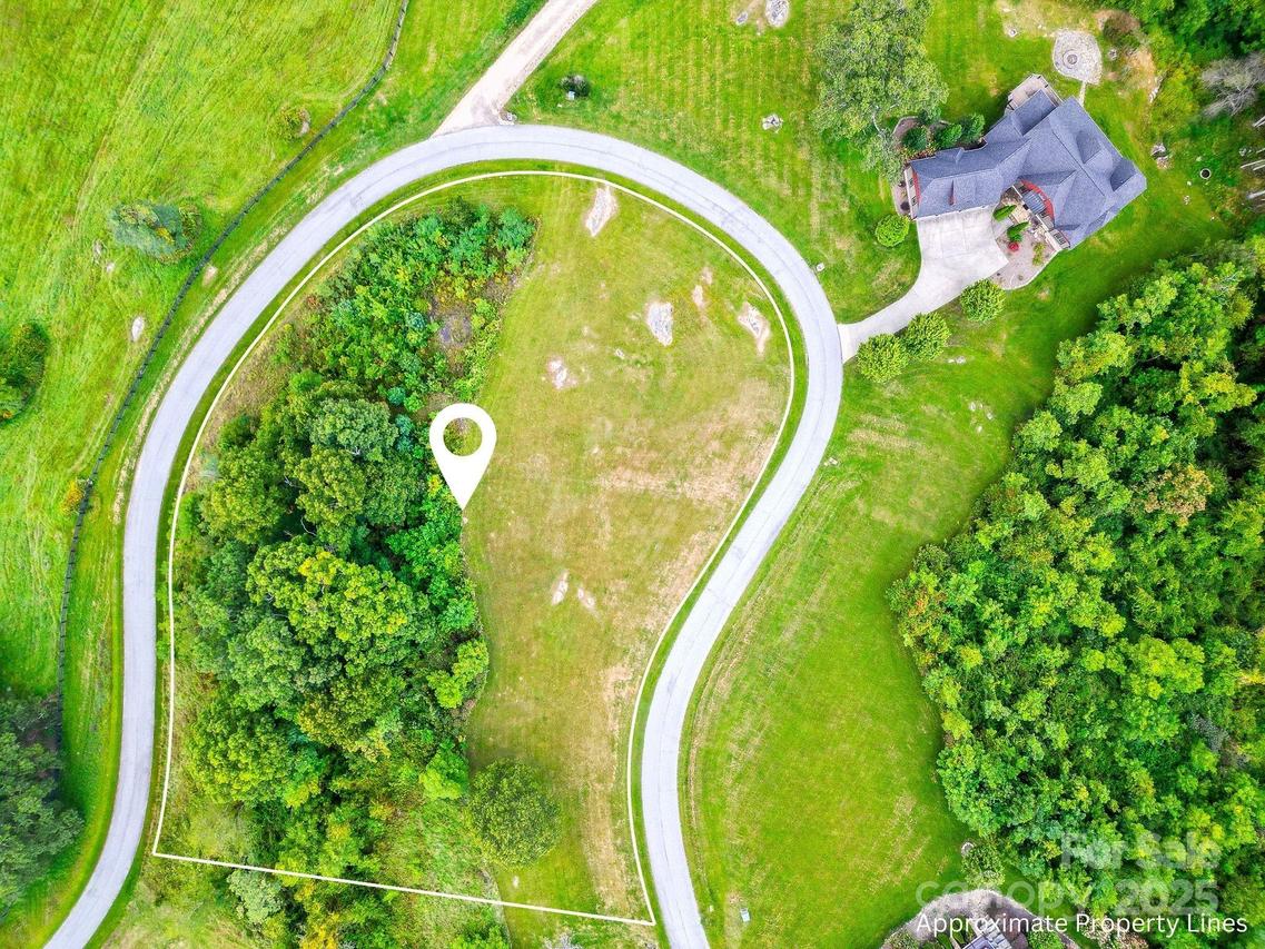 Lot 21 Grand Highlands Dr., Hendersonville, NC 28735