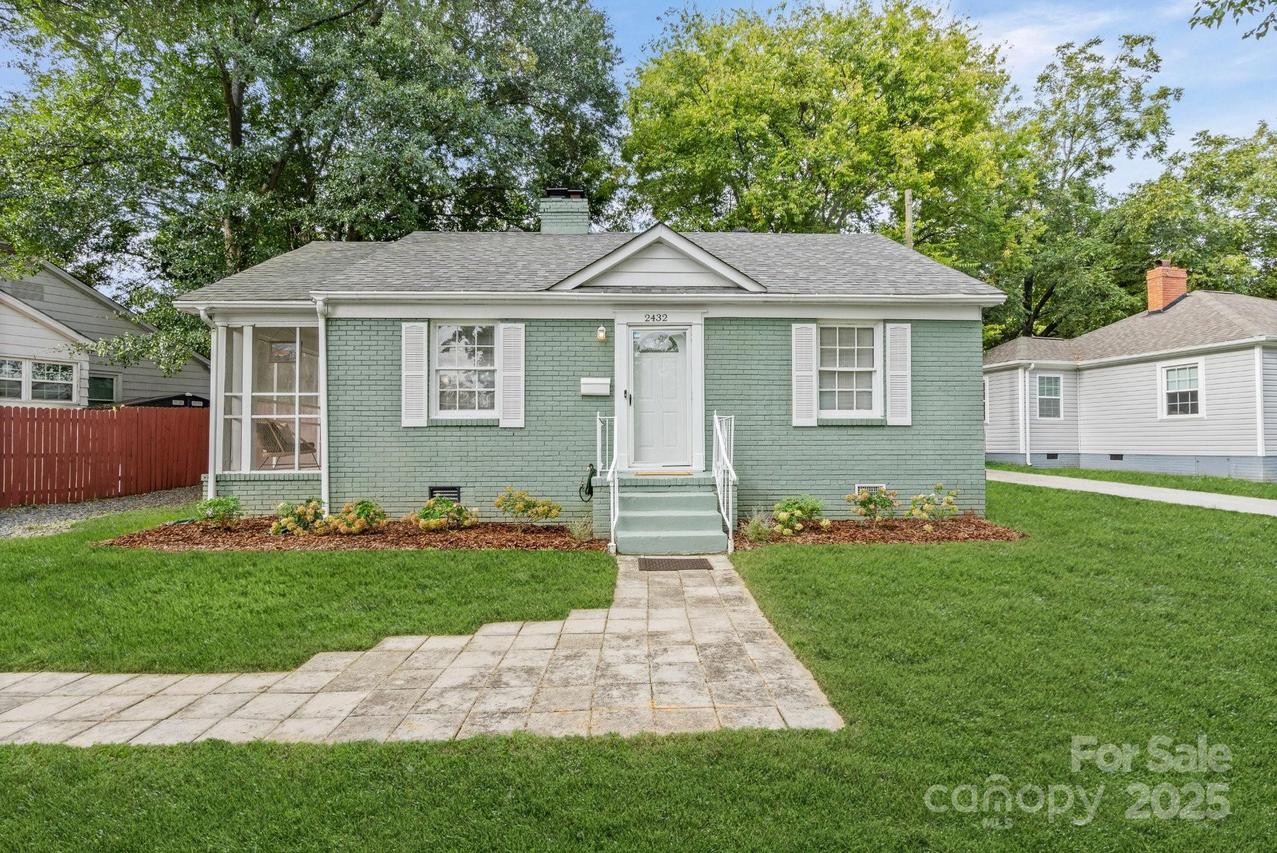 2432 Remount Rd., Charlotte, NC 28208