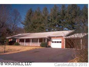 154 Lowell St., Waynesville, NC 28786