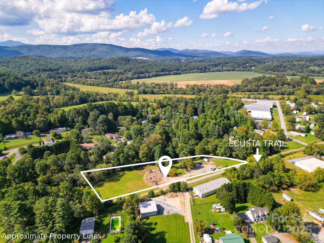 00000 Morgan Rd., Etowah, NC 28729