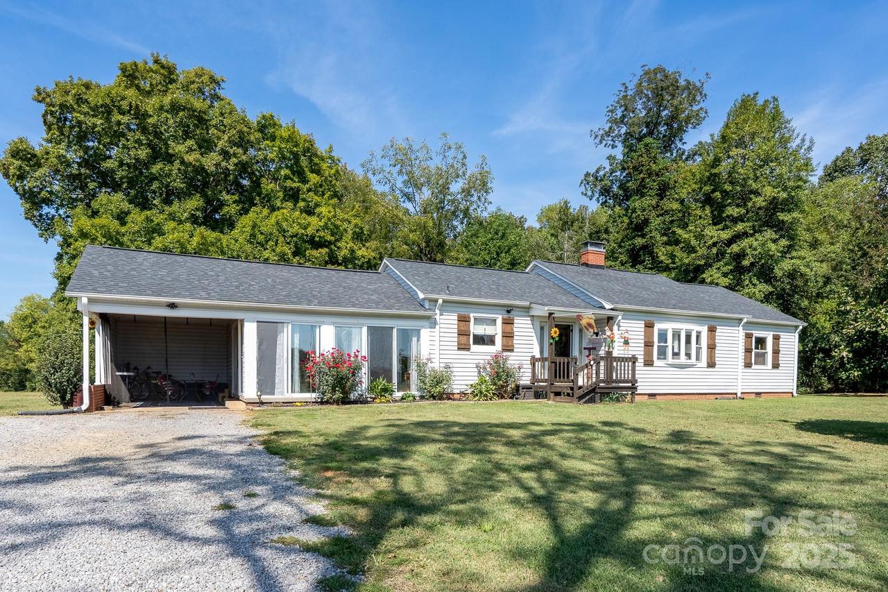 9990 Old Concord Rd., China Grove, NC 28023