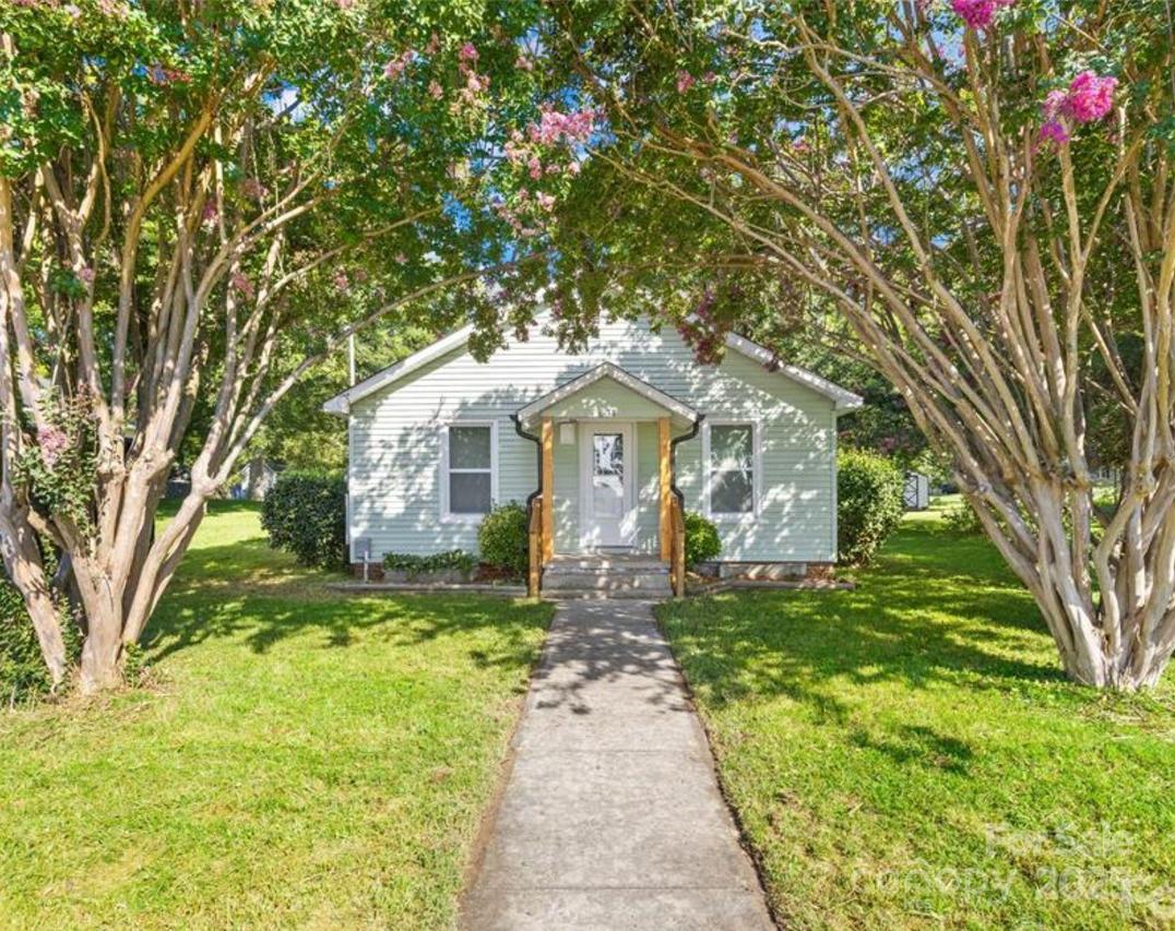 604 S Zion St., Landis, NC 28088