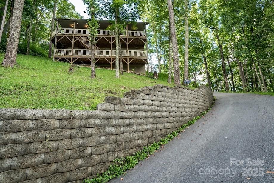 70 Double Back Ln., Mars Hill, NC 28754