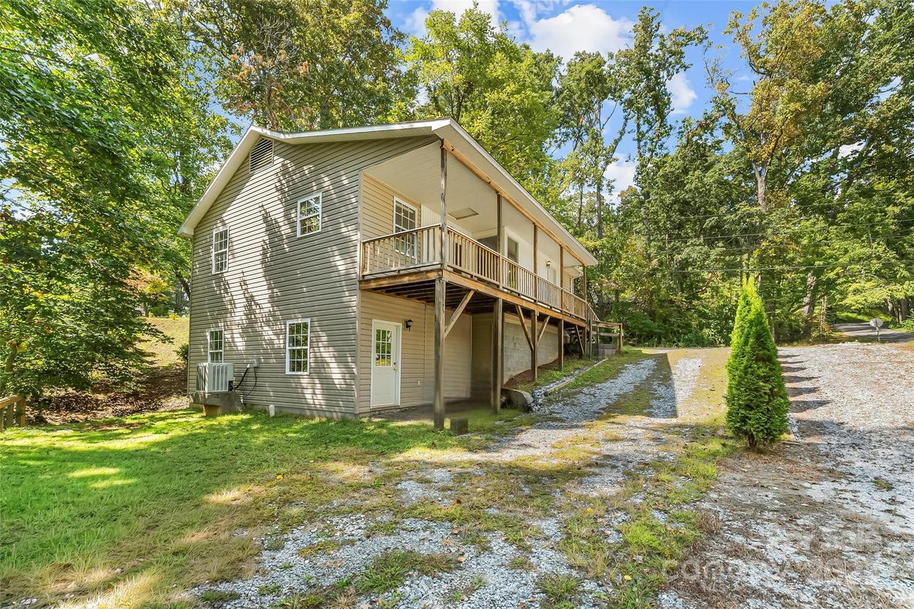 288 Royal Pines Dr., Arden, NC 28704