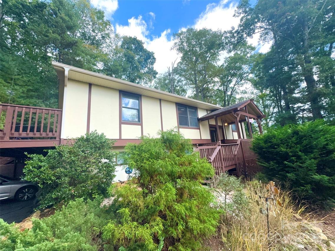 17 Brandywine Ln., Asheville, NC 28805