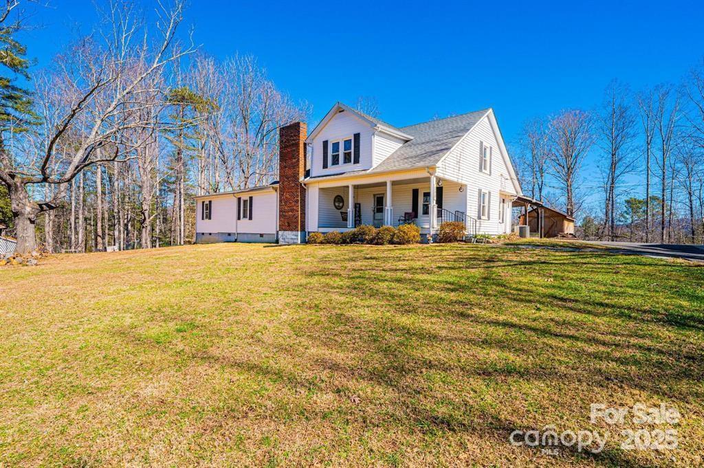 255 Wildwood Rd., Lenoir, NC 28645