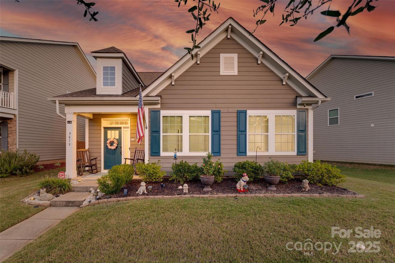 9619 Rayneridge Dr., Huntersville, NC 28078