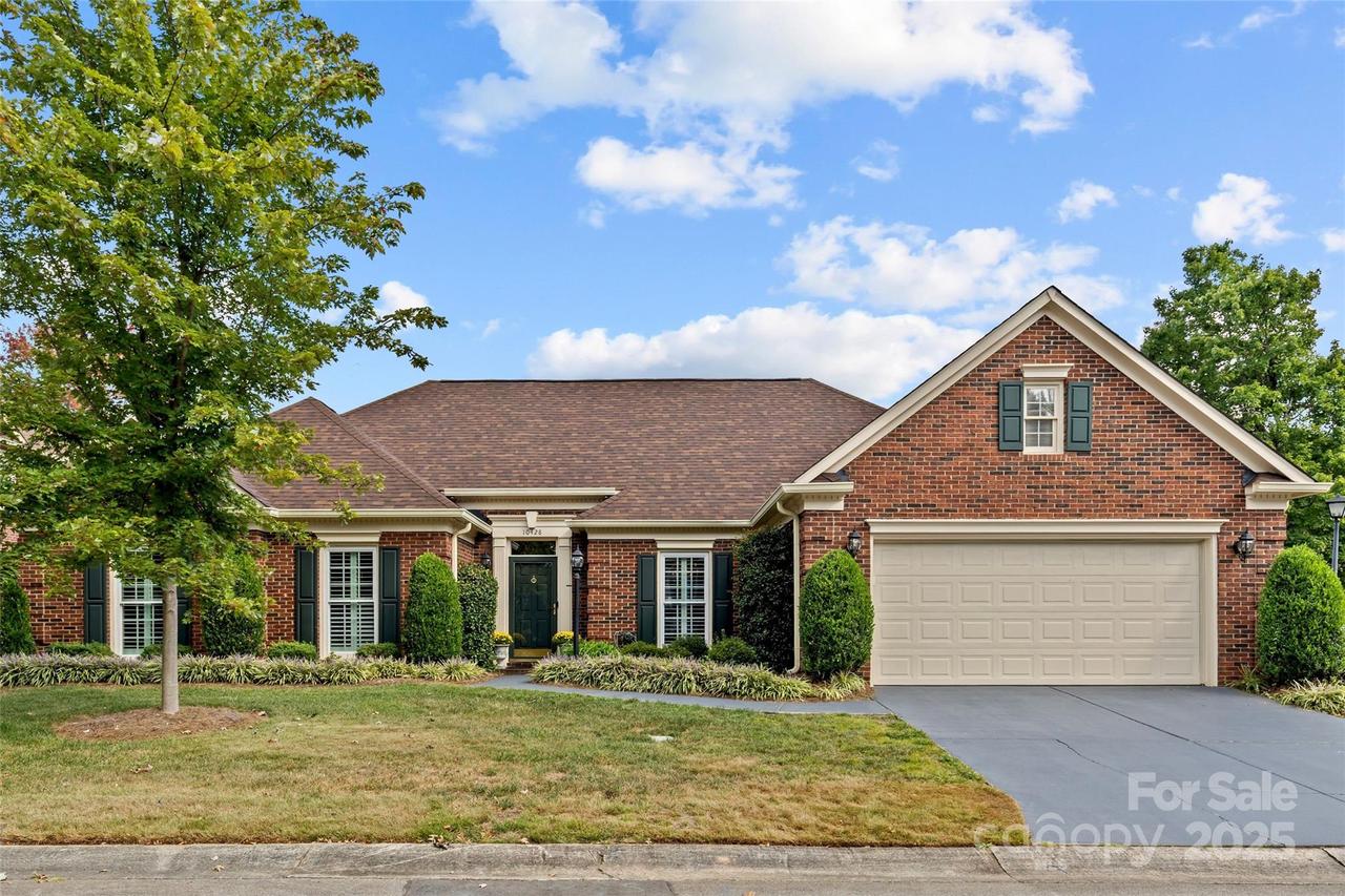10428 Pullengreen Dr., Charlotte, NC 28277