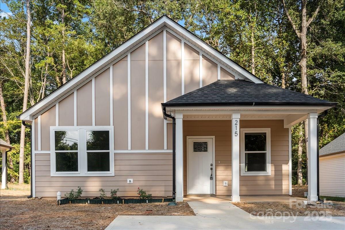 215 E Division Ave., Salisbury, NC 28144