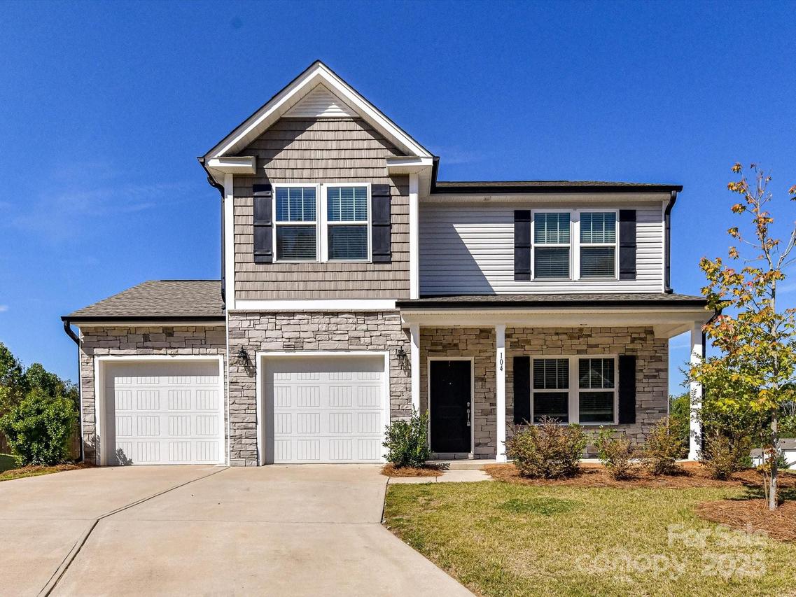 104 Trissy Ct., Statesville, NC 28625