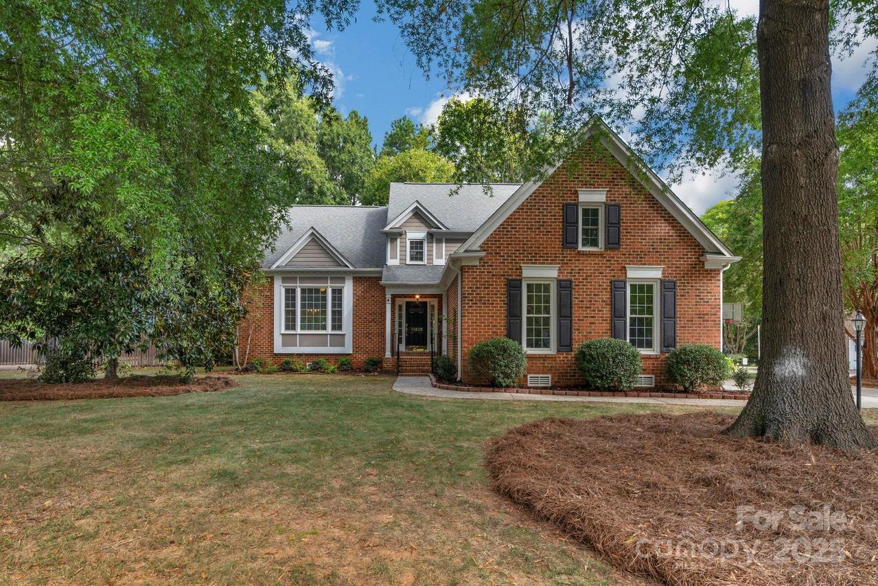 11905 Provincetowne Dr., Charlotte, NC 28277