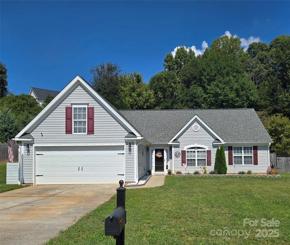 113 Arbridge Ct., Mount Holly, NC 28120