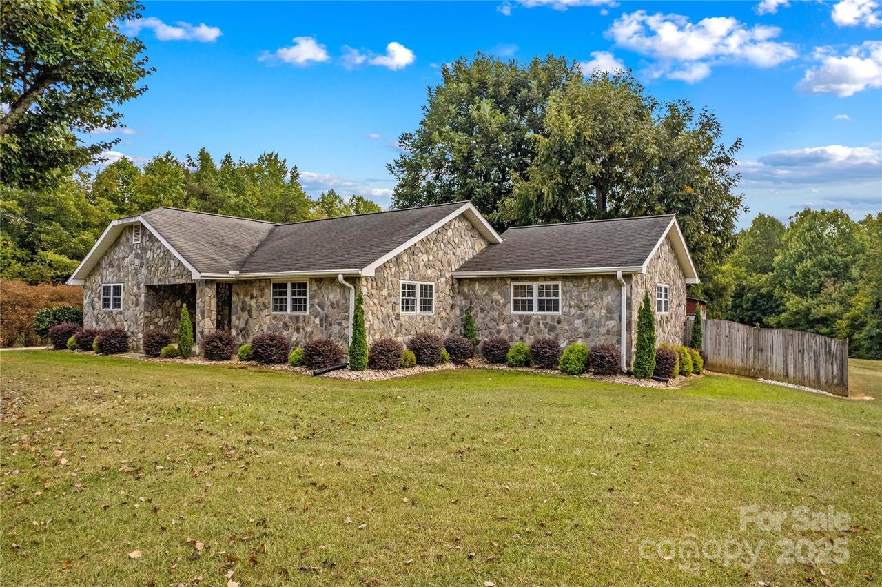 345 Rainey Rd., Salisbury, NC 28146