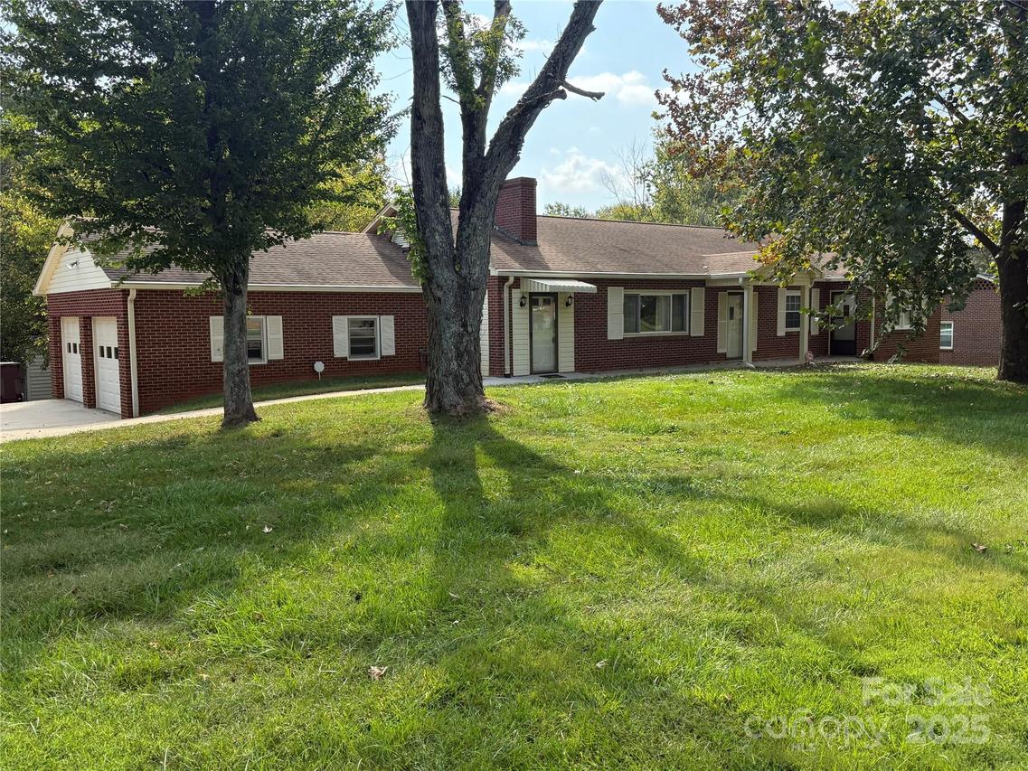3532 16th St. #1, Hickory, NC 28601