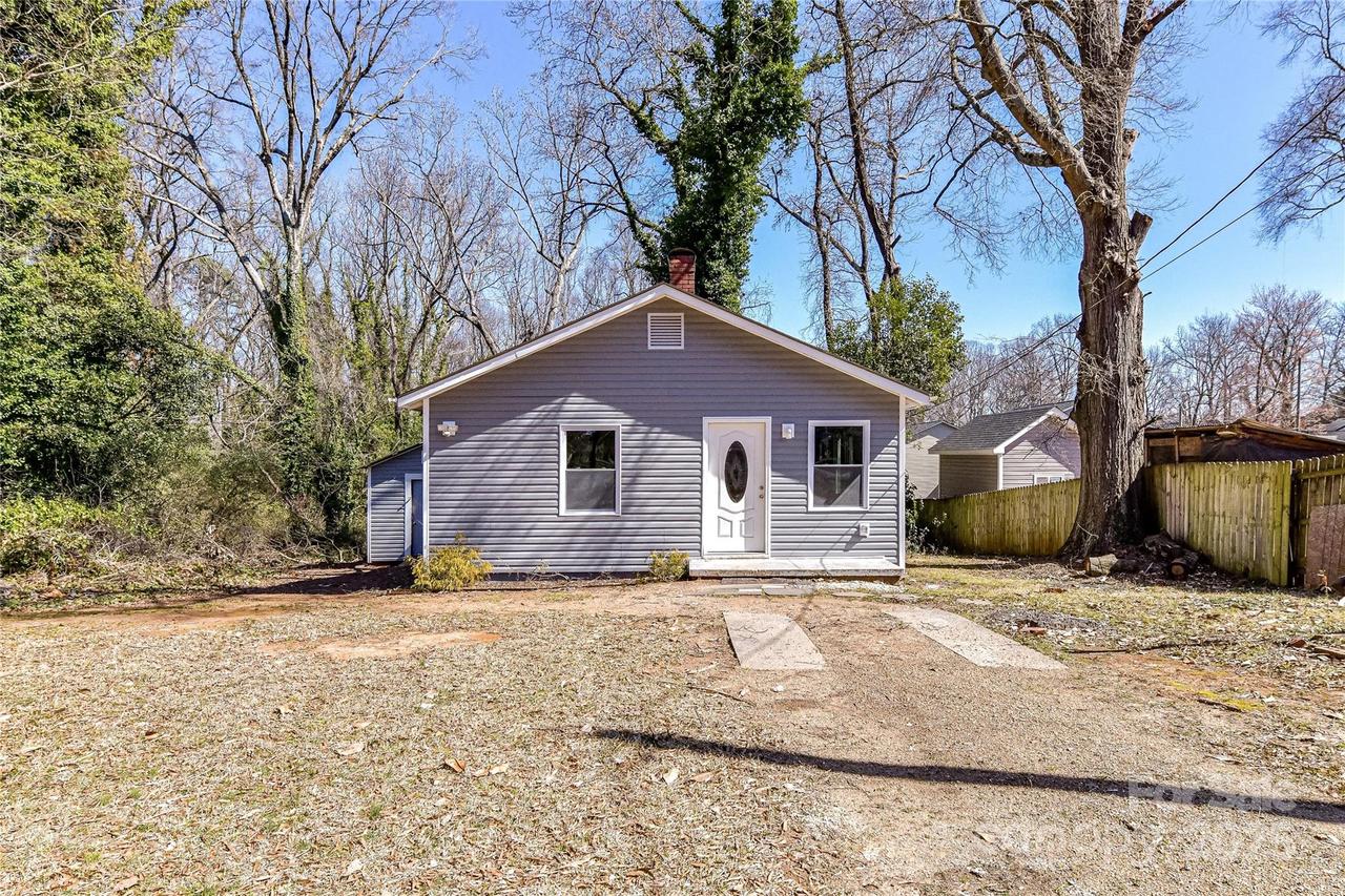 4924 Jane Ave., Charlotte, NC 28269