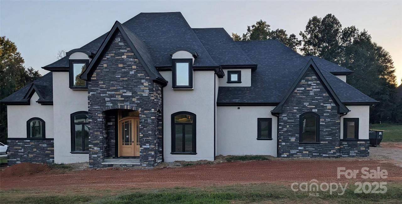 110 Hunts Landing Dr., Mooresville, NC 28117