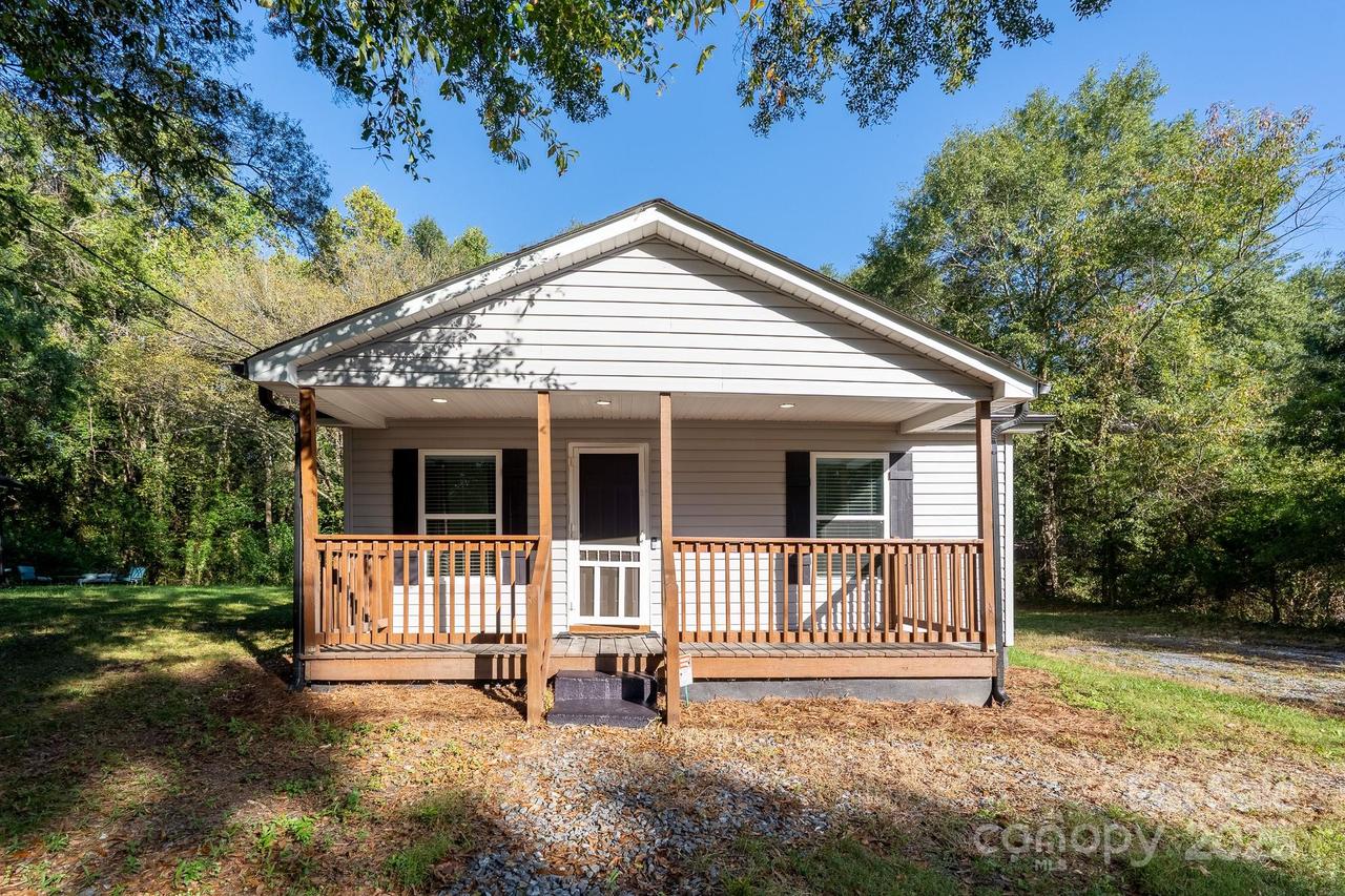1341 Essex St., Gastonia, NC 28052