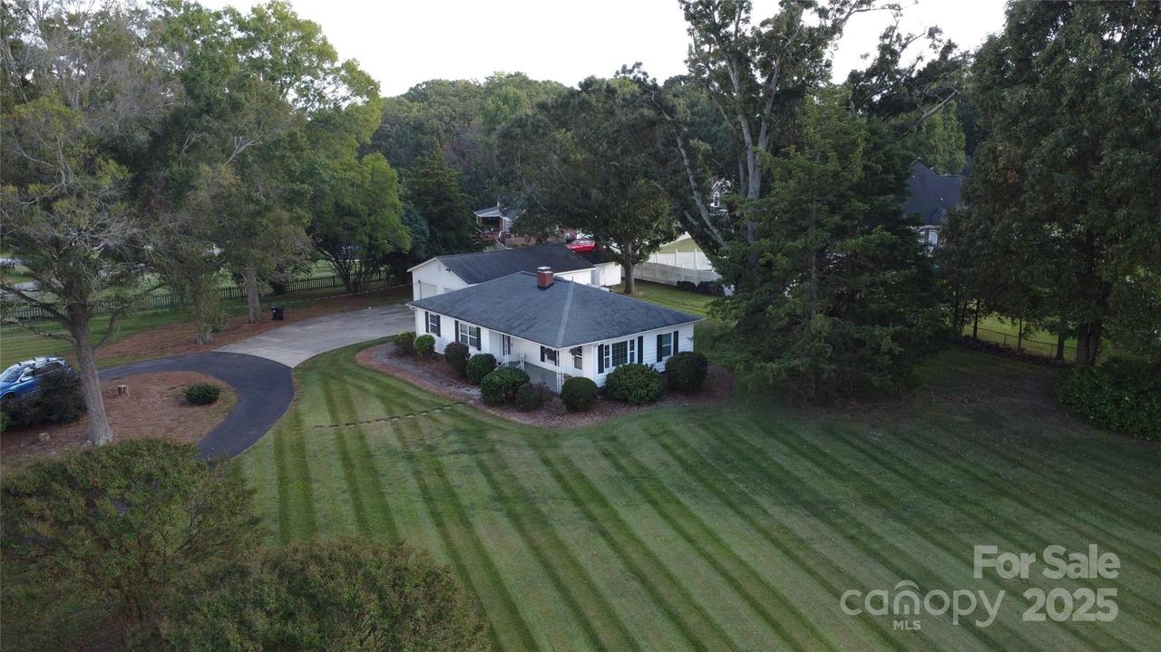 110 Glover Rd., Gastonia, NC 28056