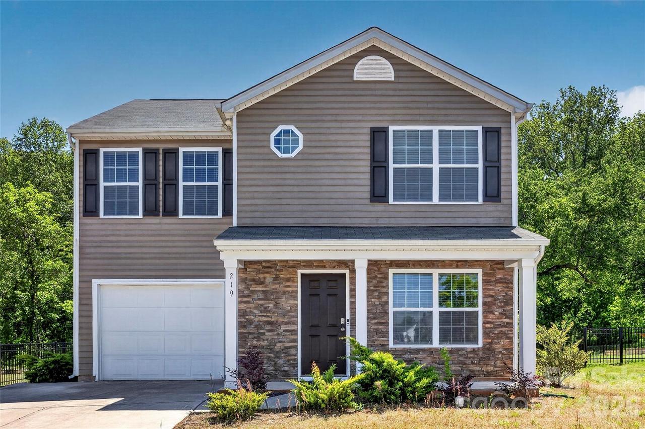 219 Berrybeth Cir., China Grove, NC 28023