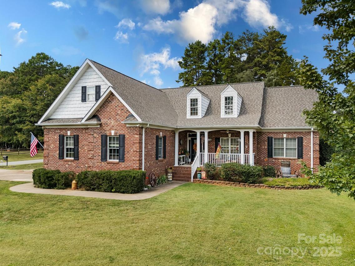 7275 Woodcock Tr., Stanley, NC 28164