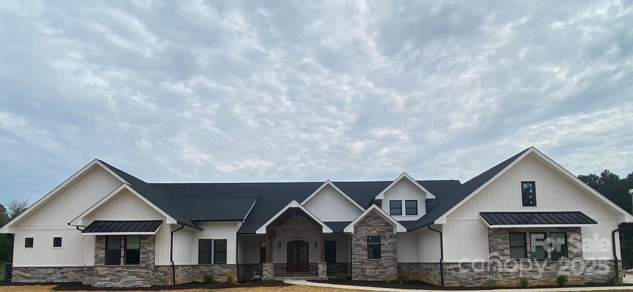 2911 Buffalo Hills Dr., Concord, NC 28025