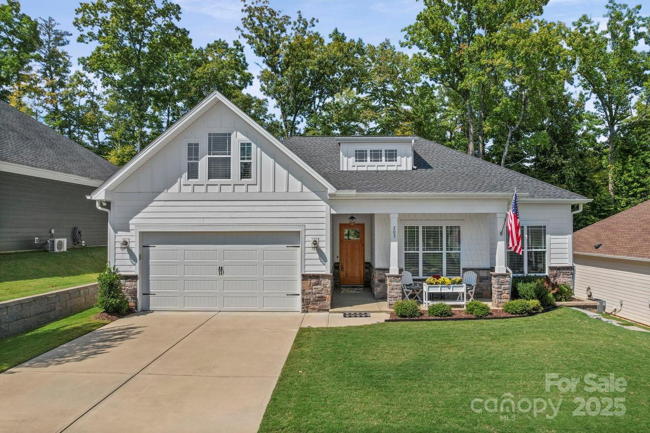 205 Cramerton Mills Pkwy., Cramerton, NC 28032