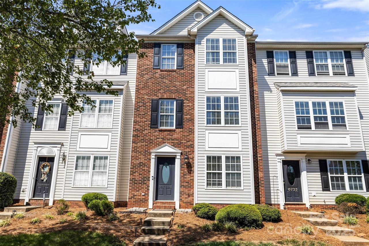 6729 Mountain Majesty Way, Huntersville, NC 28078