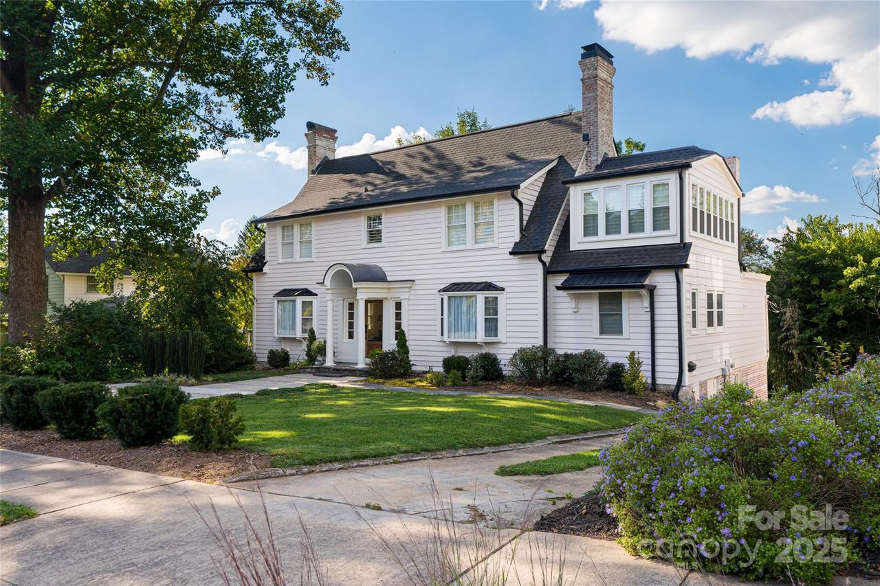55 Edgemont Rd., Asheville, NC 28801