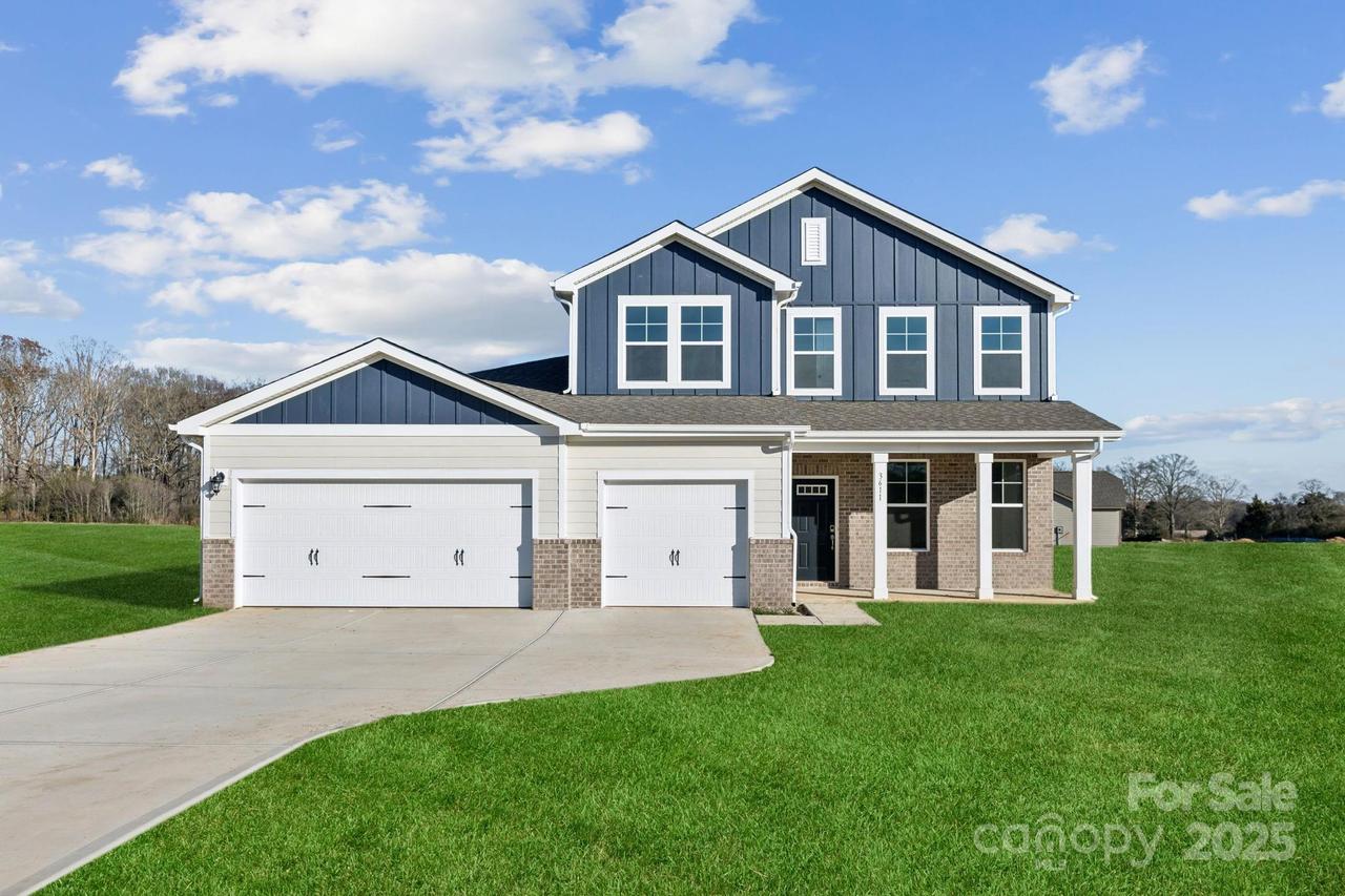 3611 Roughedge Dr., Monroe, NC 28112