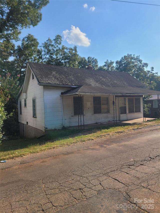 203 Wheeler St., Wadesboro, NC 28170