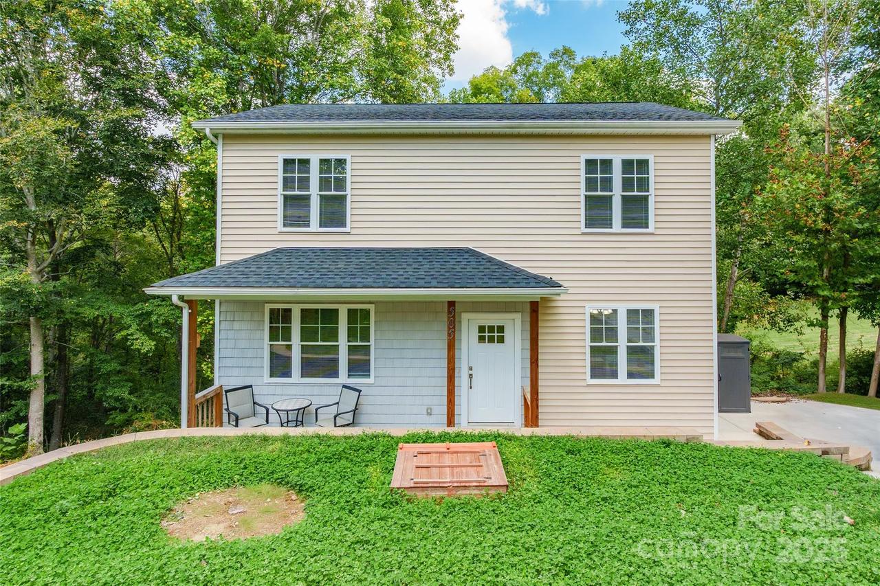 505 Summer Creek Dr., Stanley, NC 28164