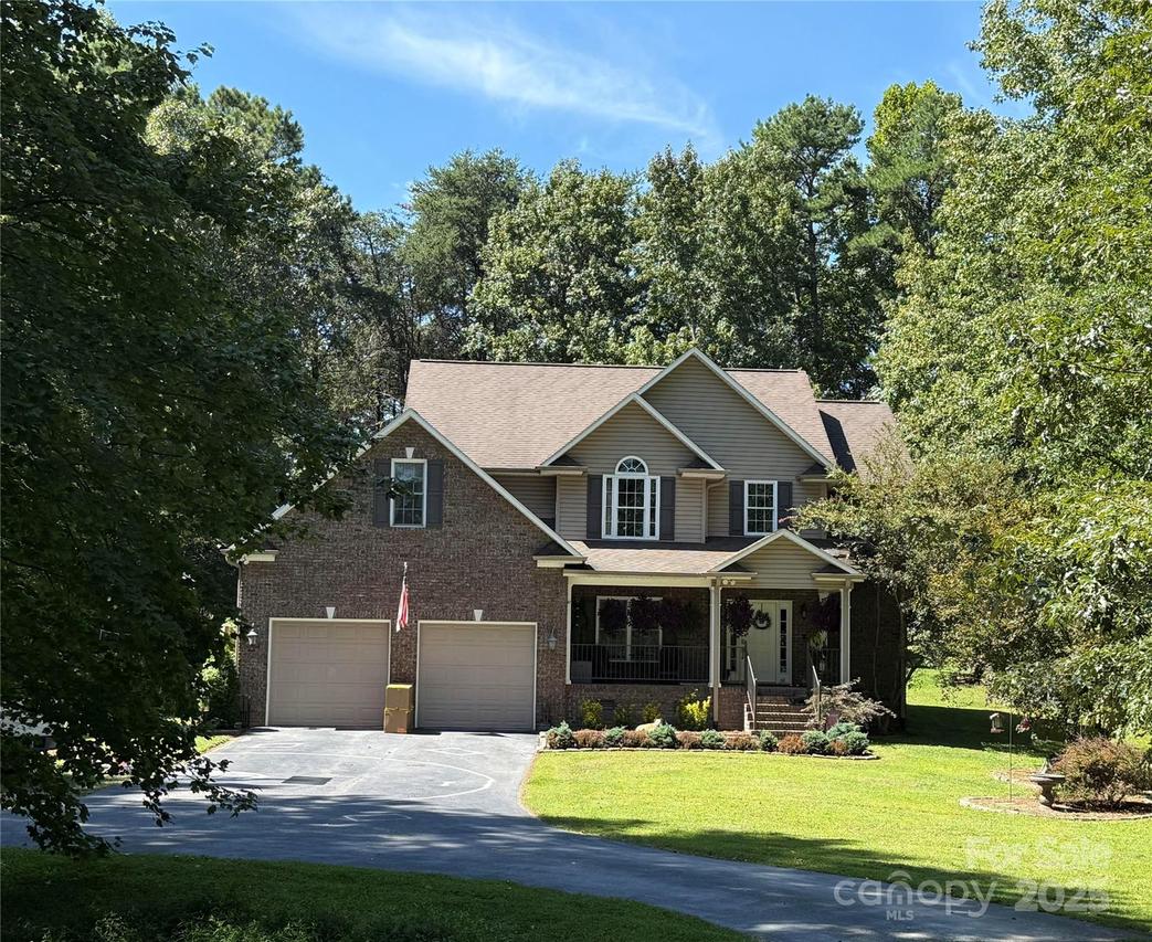 741 Sunridge Dr., Lincolnton, NC 28092