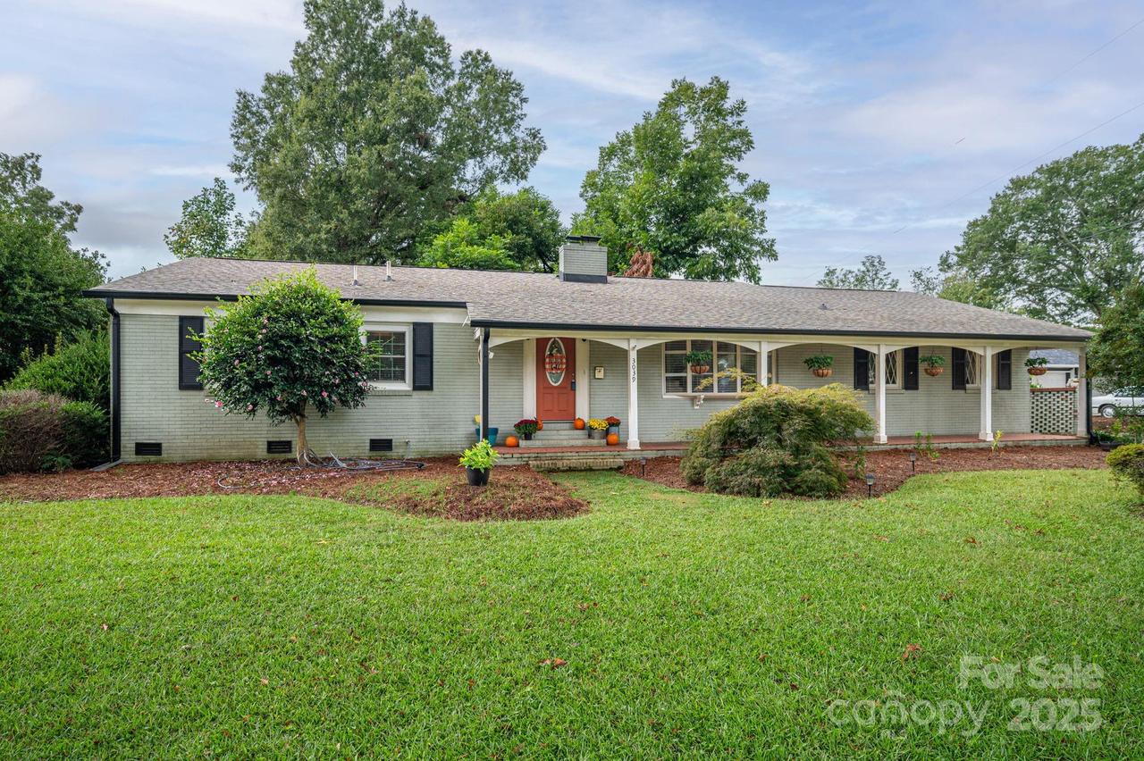 3039 Gardner Park Dr. #21, Gastonia, NC 28054